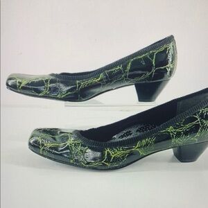 Stylish Black and Green Women's Heels